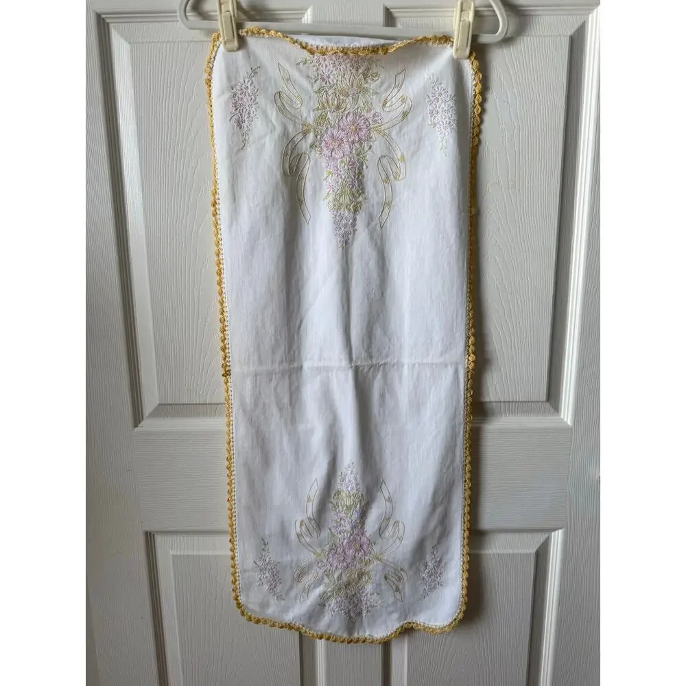 Vintage 38” Embroidered Floral Table Runner Yellow Lace Trim Cottagecore Granny